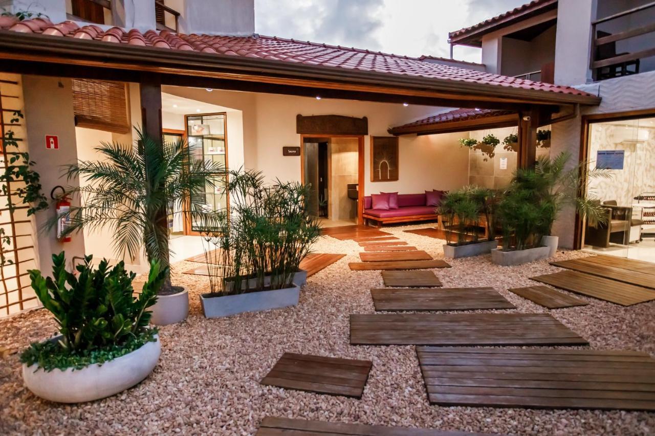 La Torre Resort All Inclusive Porto Seguro Exterior foto The interior of the hotel