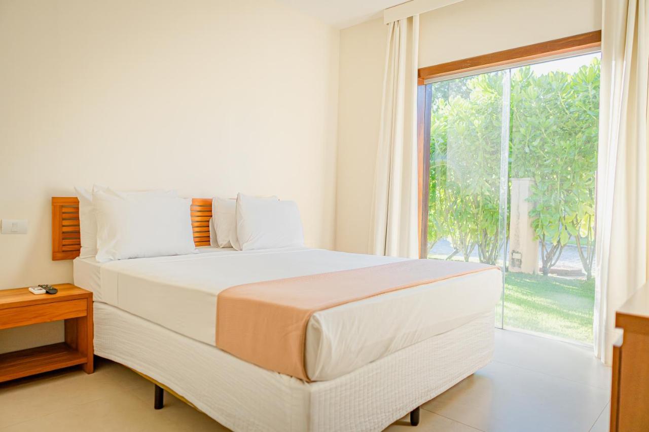 La Torre Resort All Inclusive Porto Seguro Exterior foto A bedroom